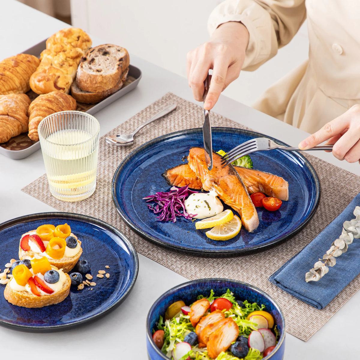 MALACASA Reactive Glaze Stoneware Ceramic Dinnerware Set
